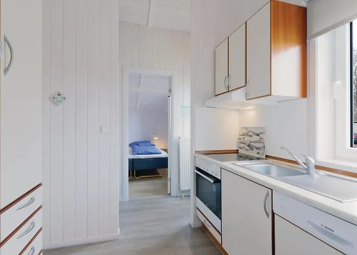 Abendrot 3 - Dorf 3 * Priwall