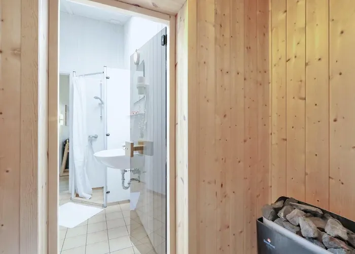 Abendrot 3 - Dorf 3 * Priwall